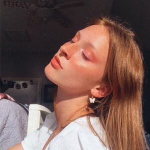 Meet your Posher, Sydney